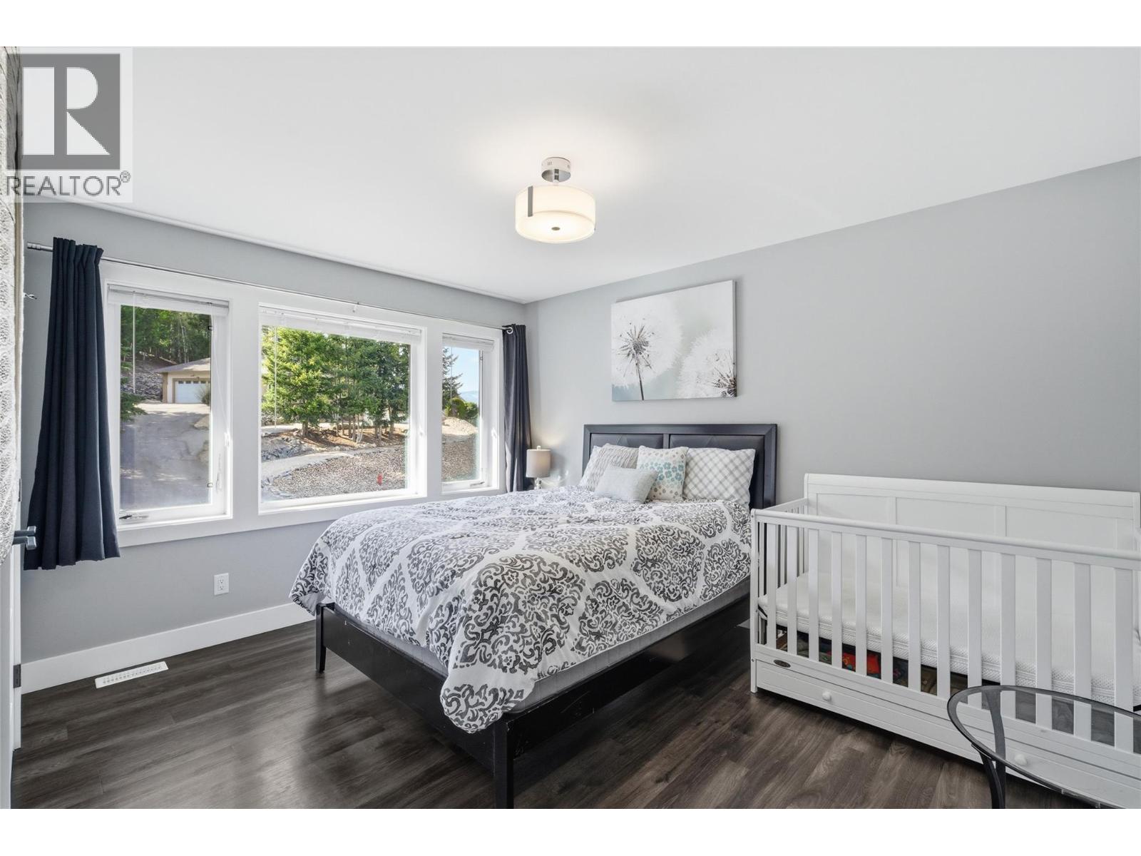 2790 Mountview Drive - 60