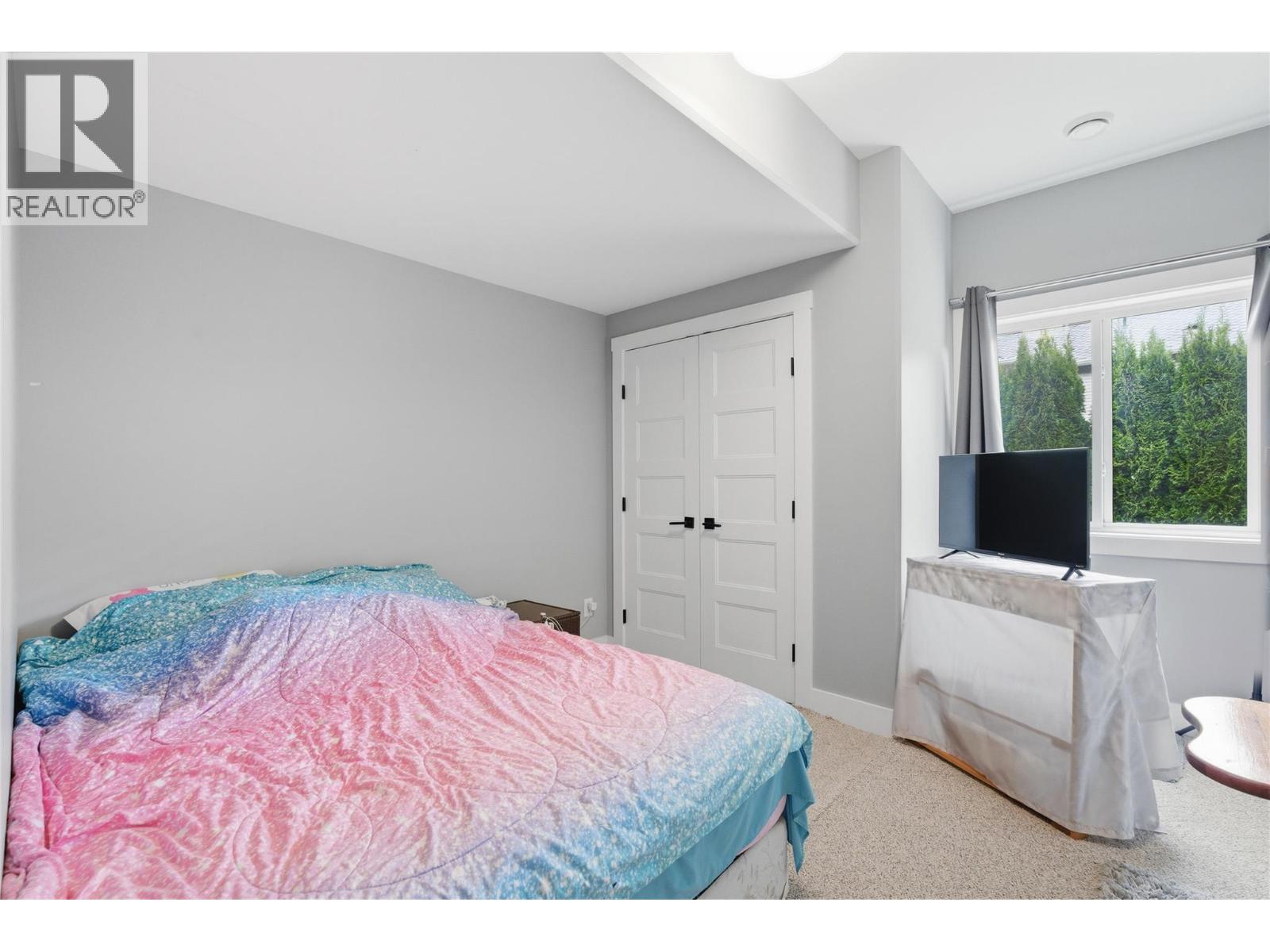 2790 Mountview Drive - 74