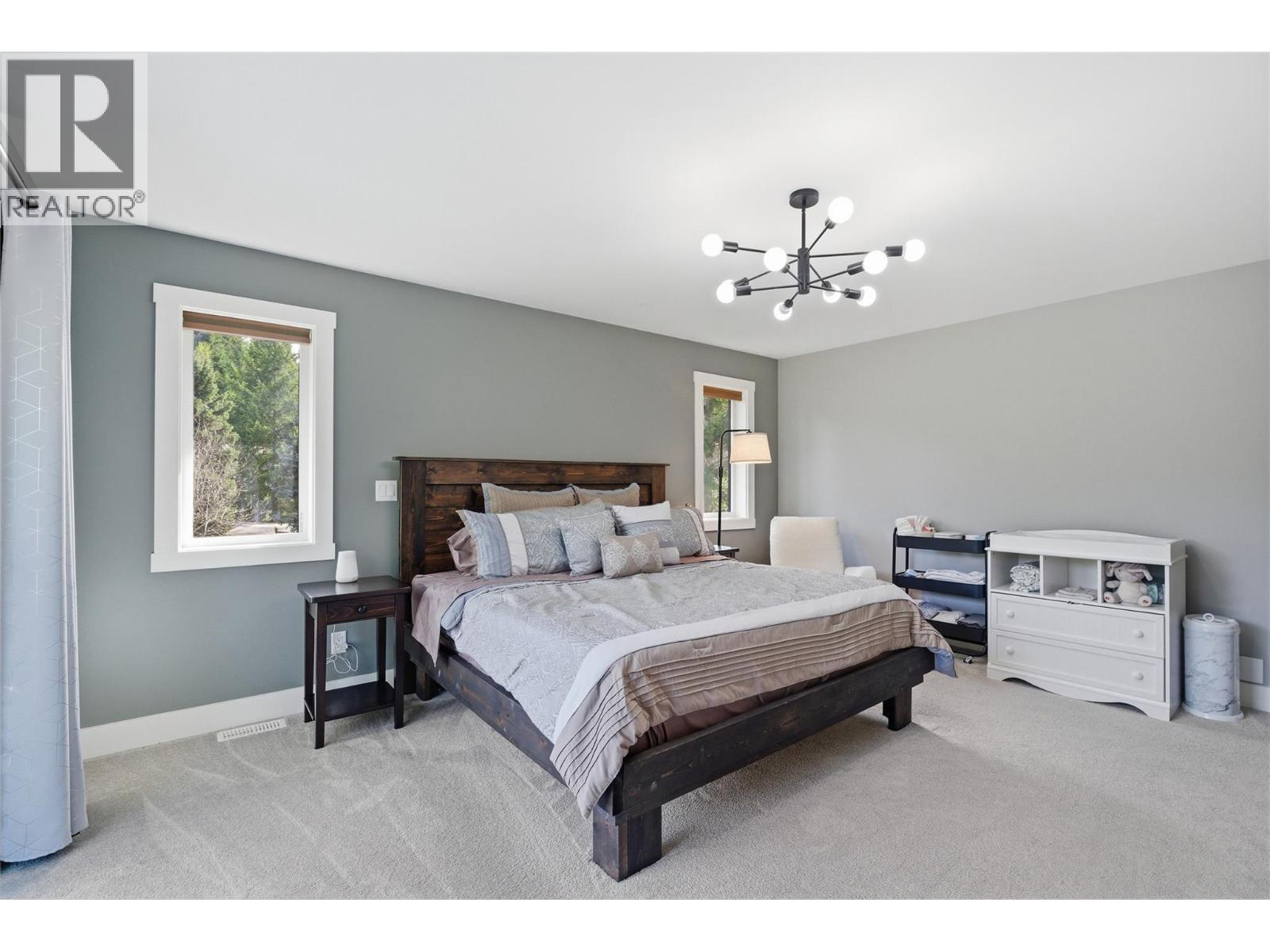 2790 Mountview Drive - 50