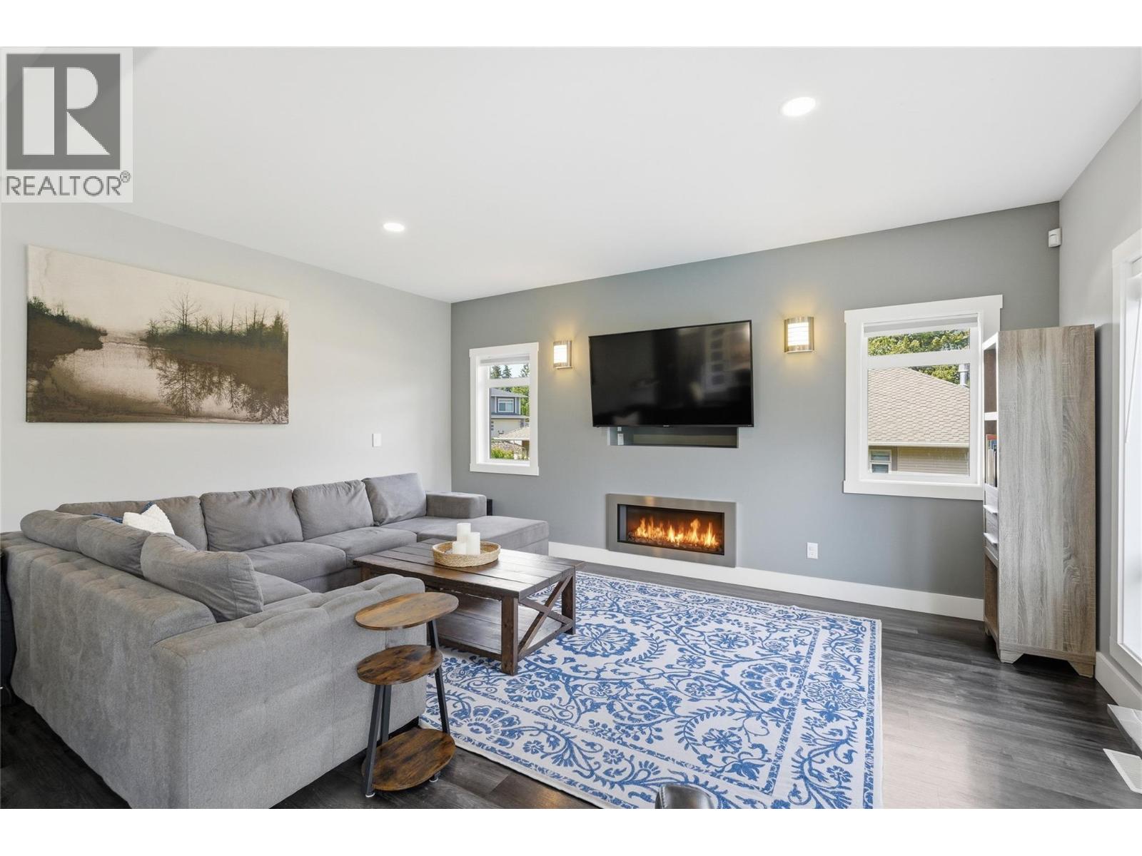 2790 Mountview Drive - 34