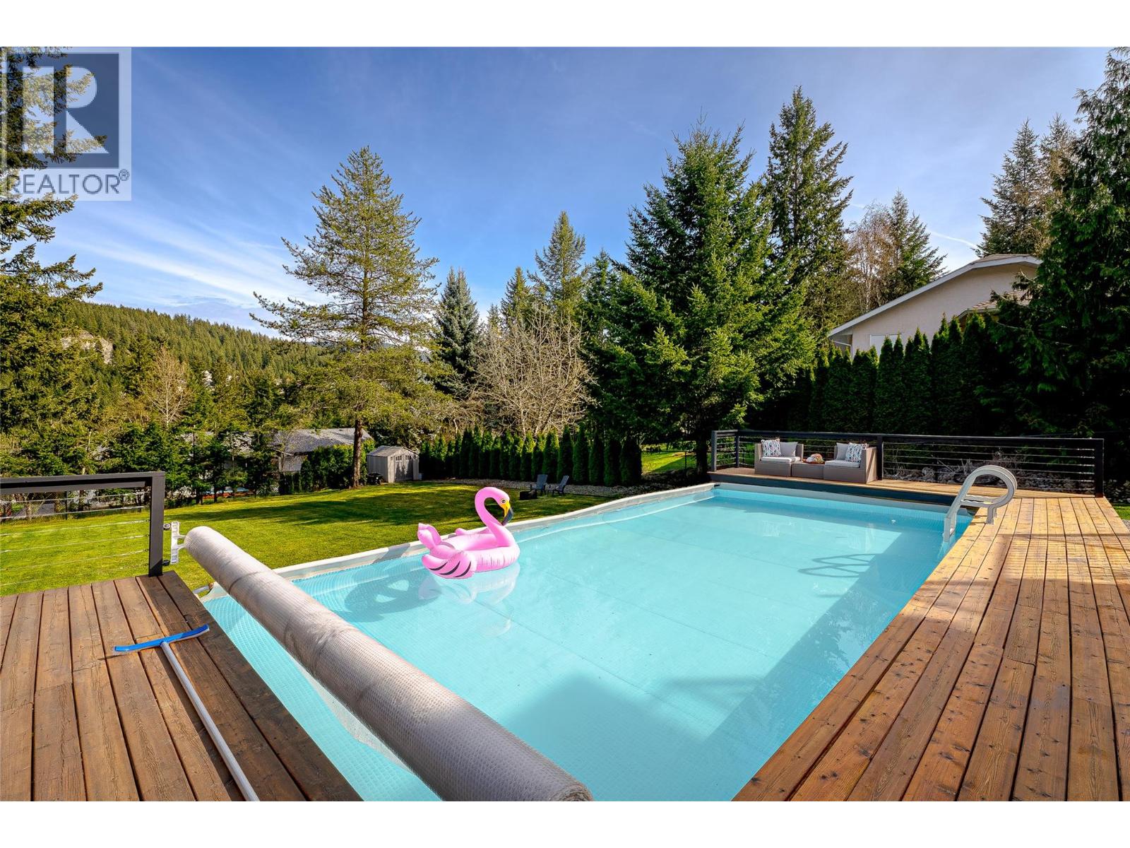 2790 Mountview Drive - 84