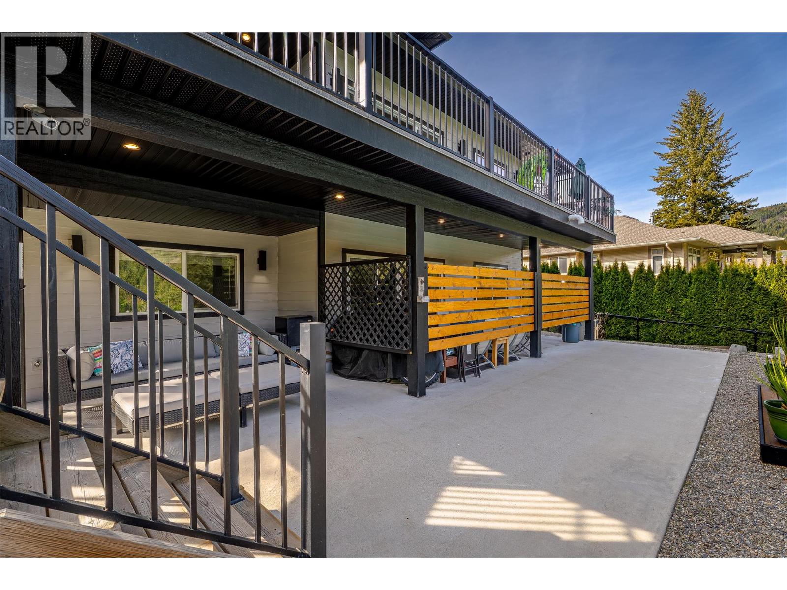 2790 Mountview Drive - 79