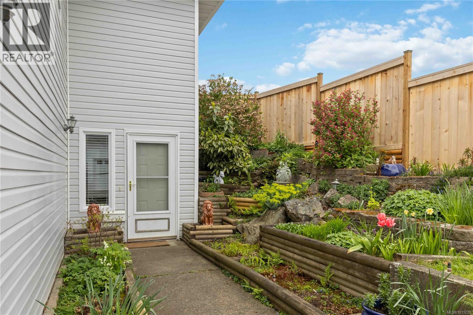 28 4125 Interurban Road, Saanich