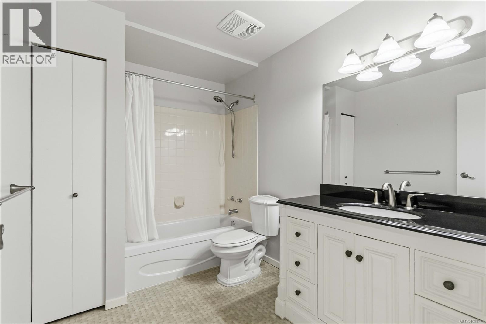 28 4125 Interurban Road, Saanich