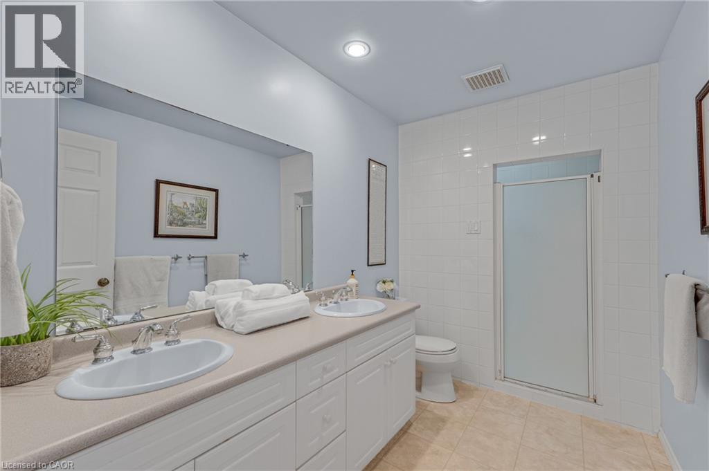 739 COLBORNE Street - 12