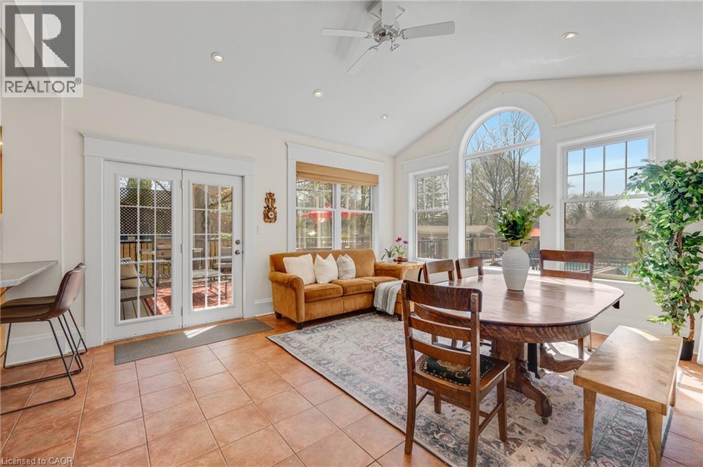 739 COLBORNE Street - 18
