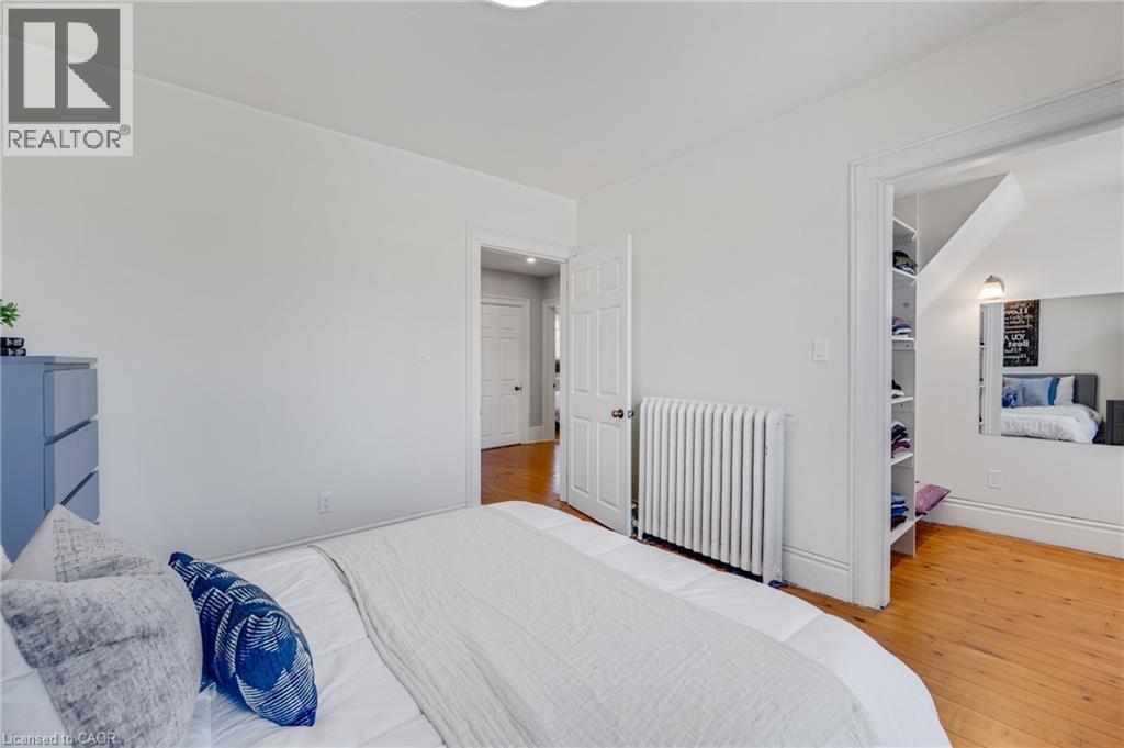 739 COLBORNE Street - 24