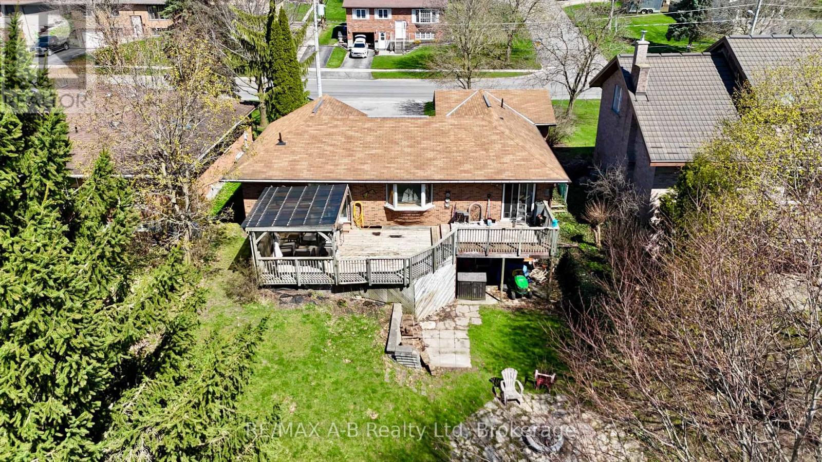 332 WIDDER STREET E - 41
