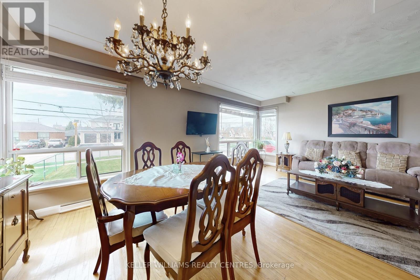 549 RUSTIC ROAD - 11