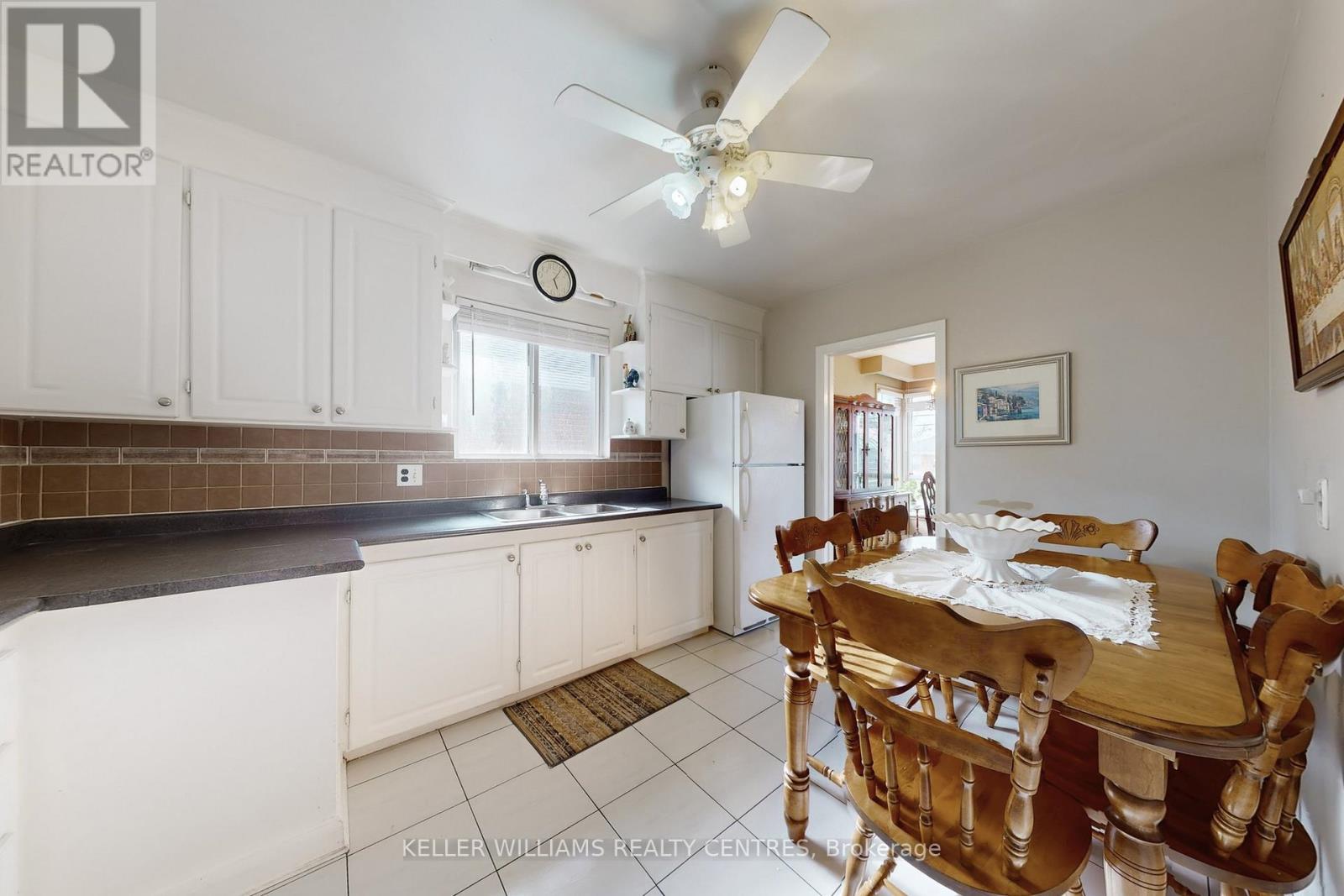 549 RUSTIC ROAD - 14