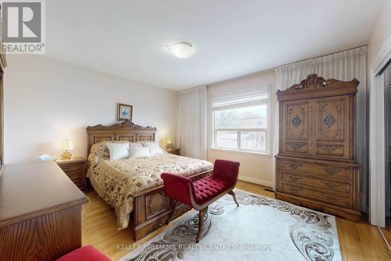 549 RUSTIC ROAD - 16
