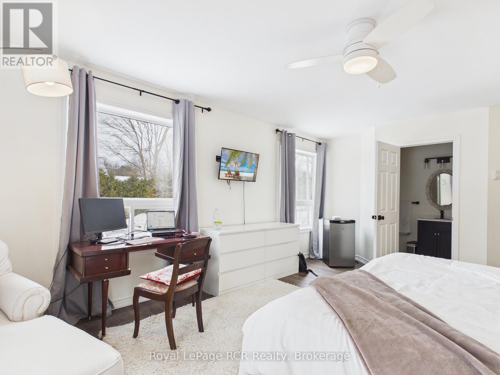 Bedroom #1 (West wing)