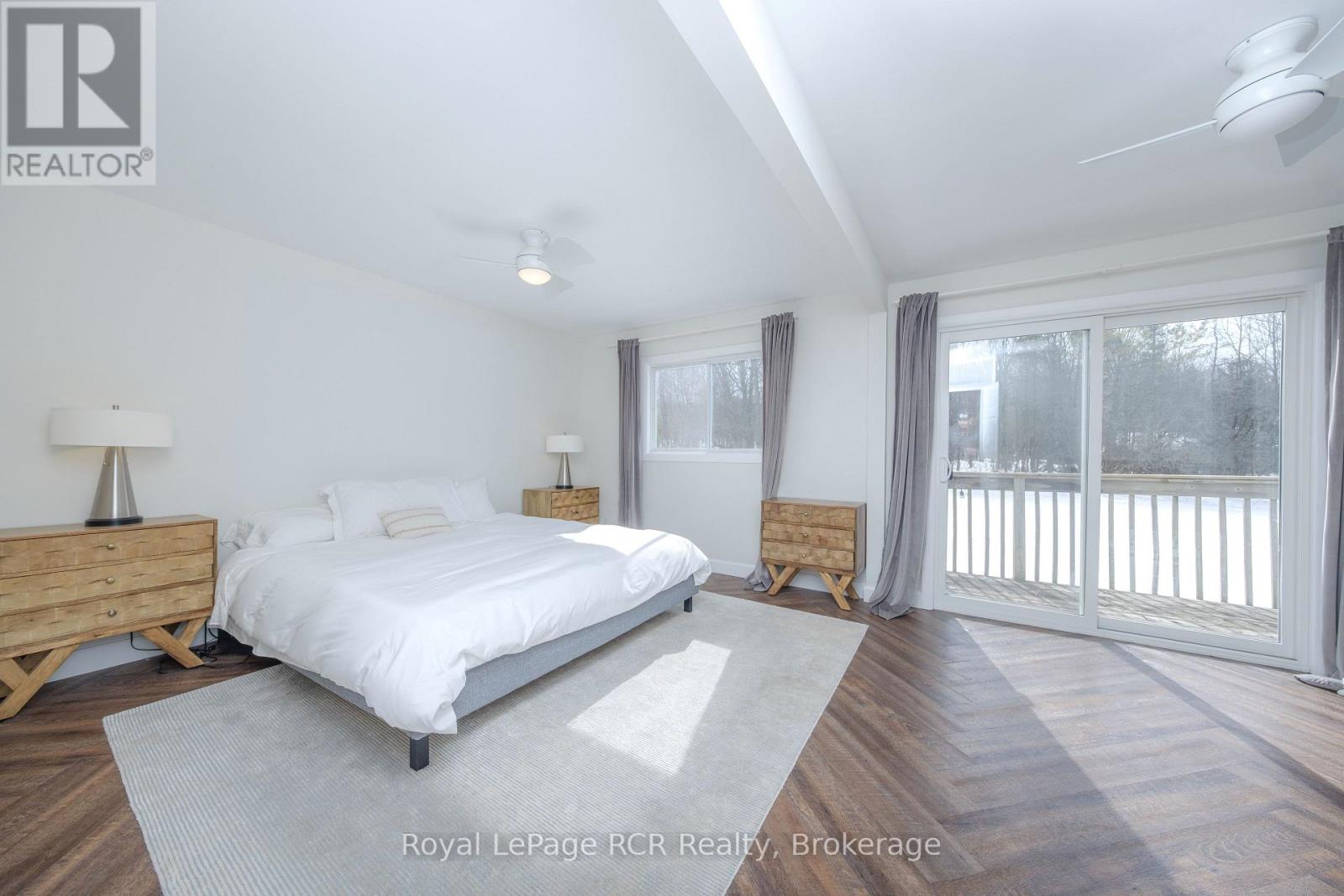 Primary Bedroom (East side)