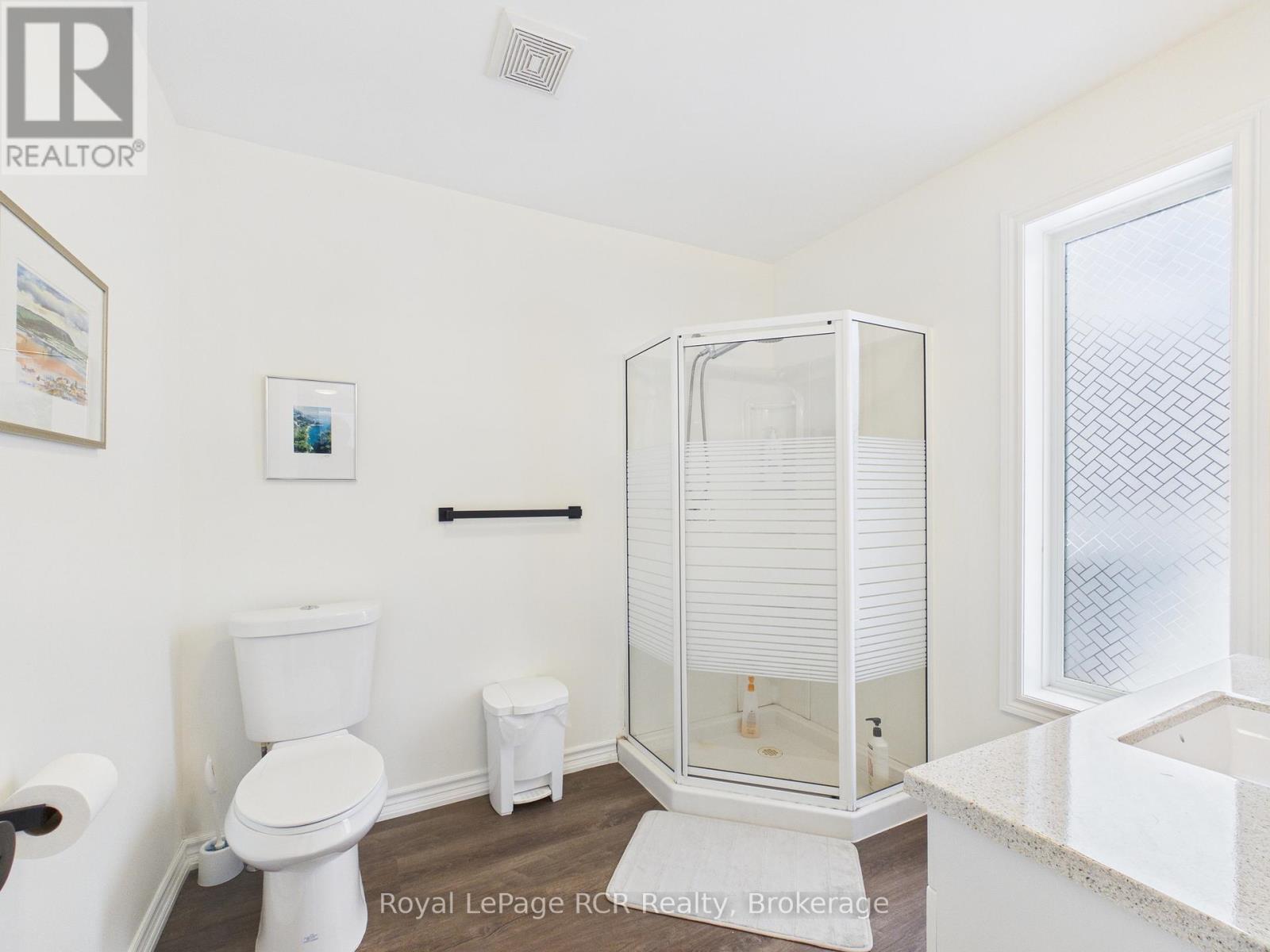 Ensuite in Bedroom #2