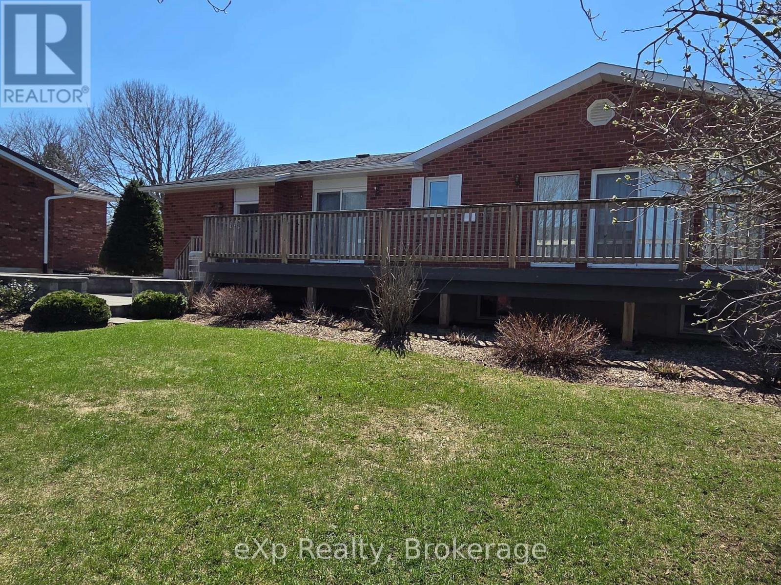 103 MARGARET ELIZABETH AVENUE — photo 34