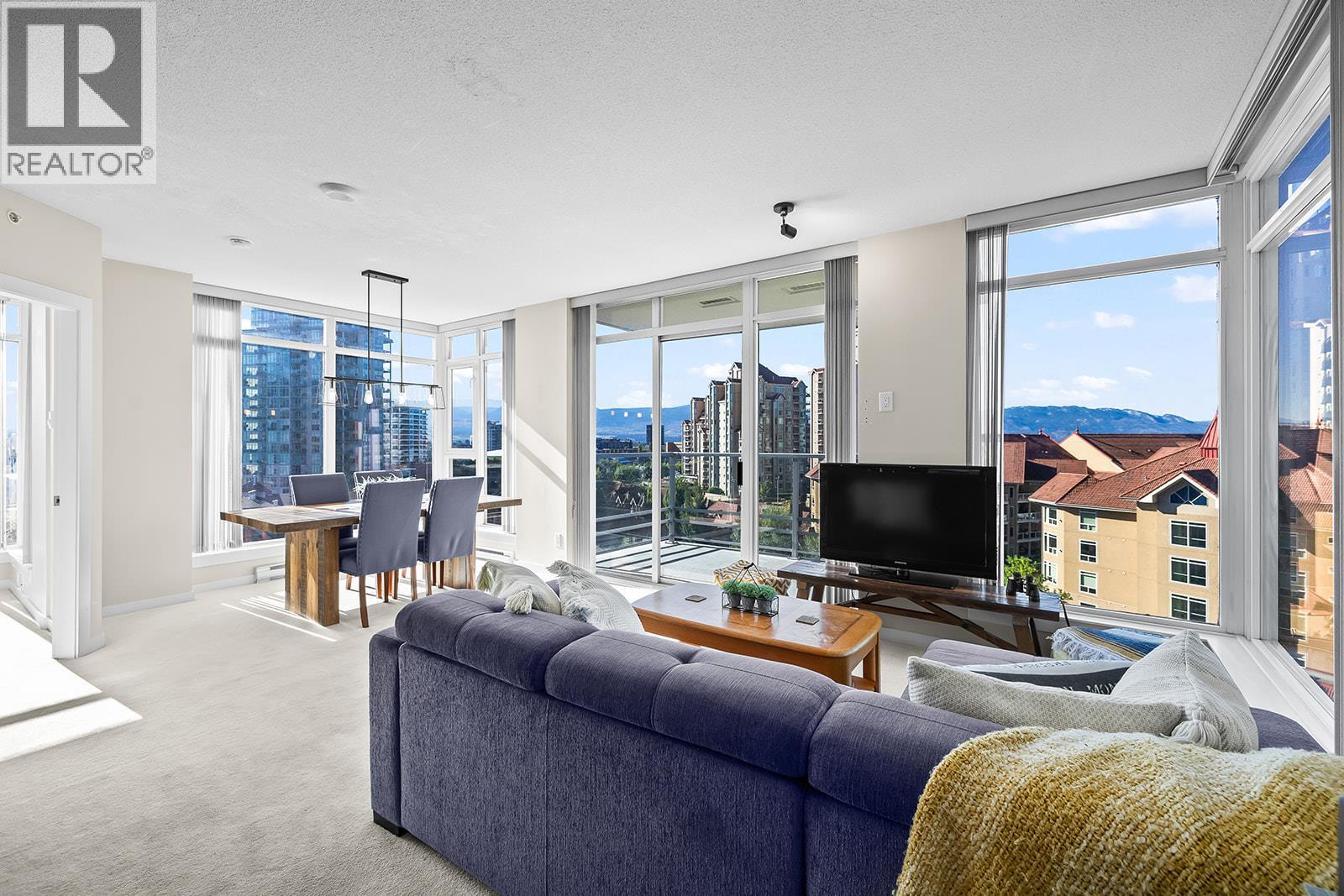 1075 Sunset Drive Unit# 906, Kelowna