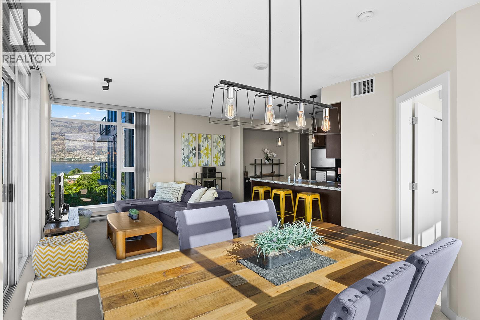 1075 Sunset Drive Unit# 906, Kelowna