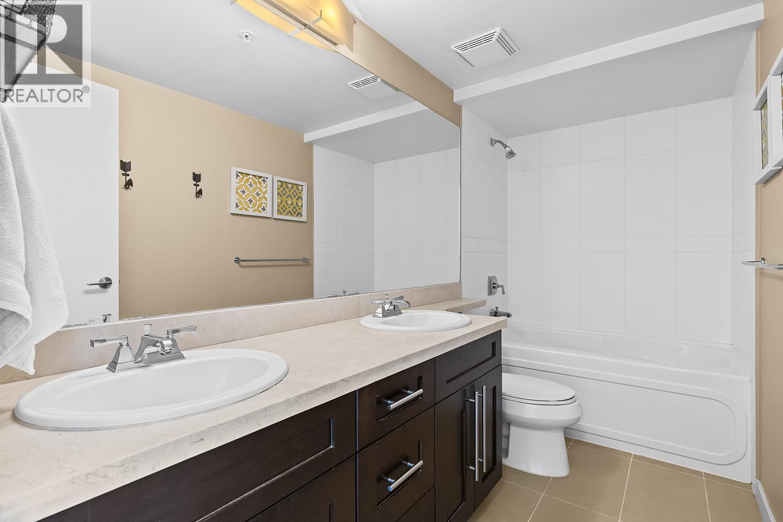 1075 Sunset Drive Unit# 906, Kelowna