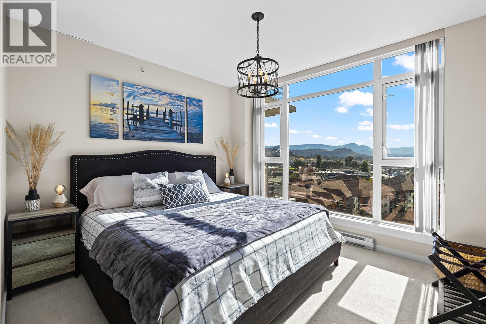 1075 Sunset Drive Unit# 906, Kelowna