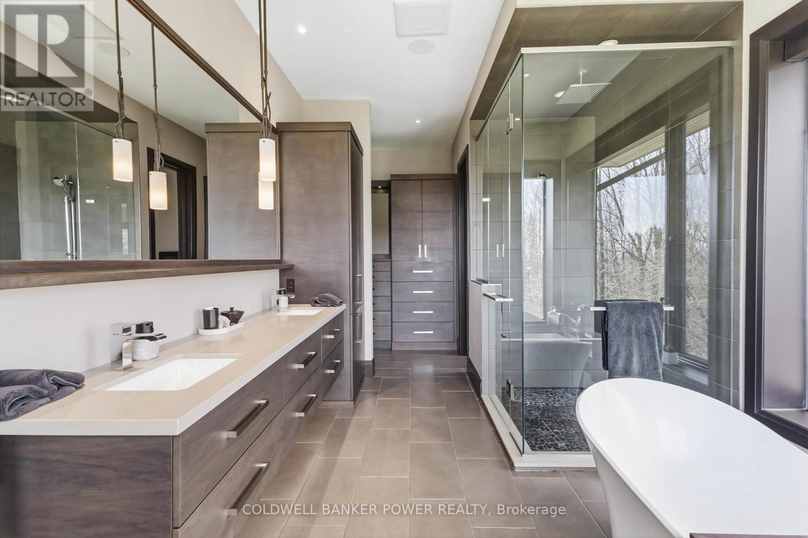 10231 MELROSE DRIVE — photo 24