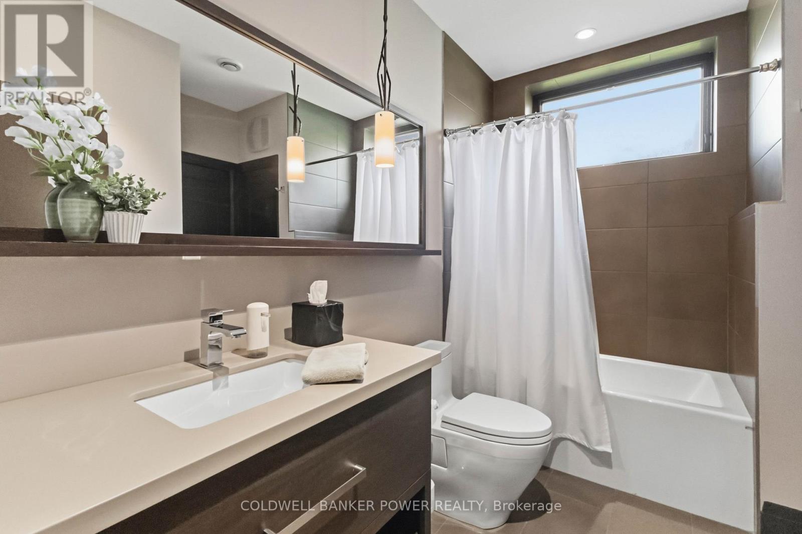 10231 MELROSE DRIVE — photo 41