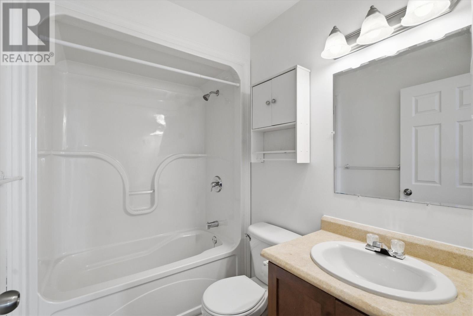 58 MACBETH DRIVE - 14