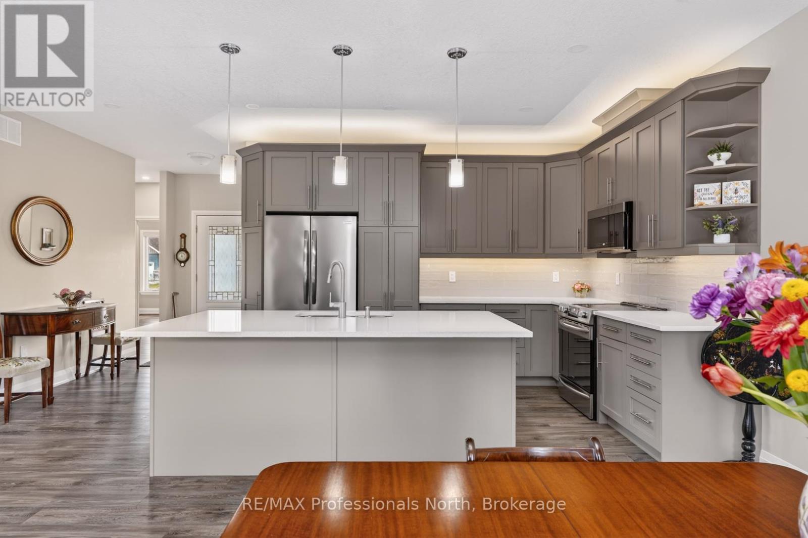 8 BANCROFT RIDGE DRIVE - 12
