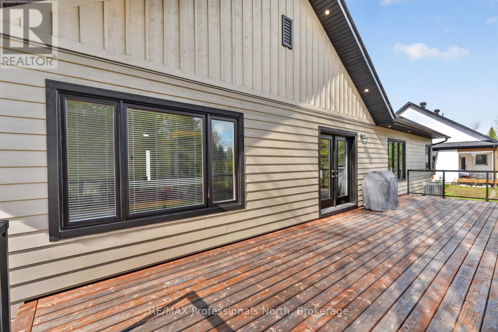 8 BANCROFT RIDGE DRIVE - 37