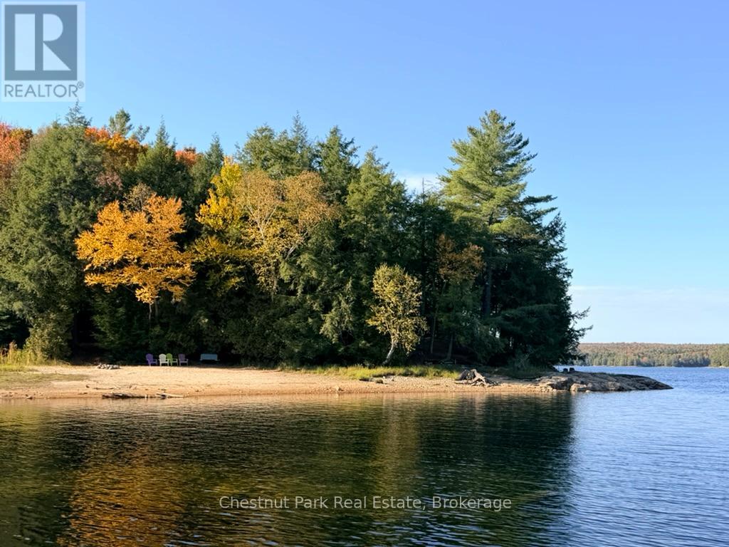 Part of lot facing the protected back bay