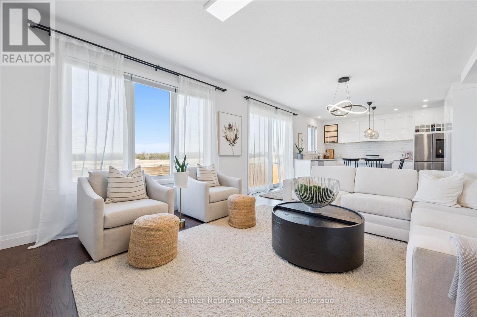 74 GELLERT DRIVE — photo 6
