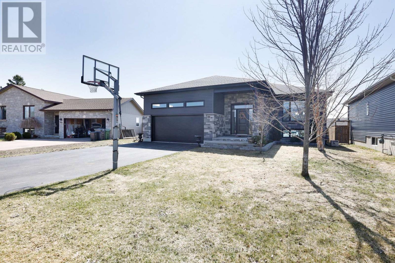 65 NOBLE CRESCENT - photo 3