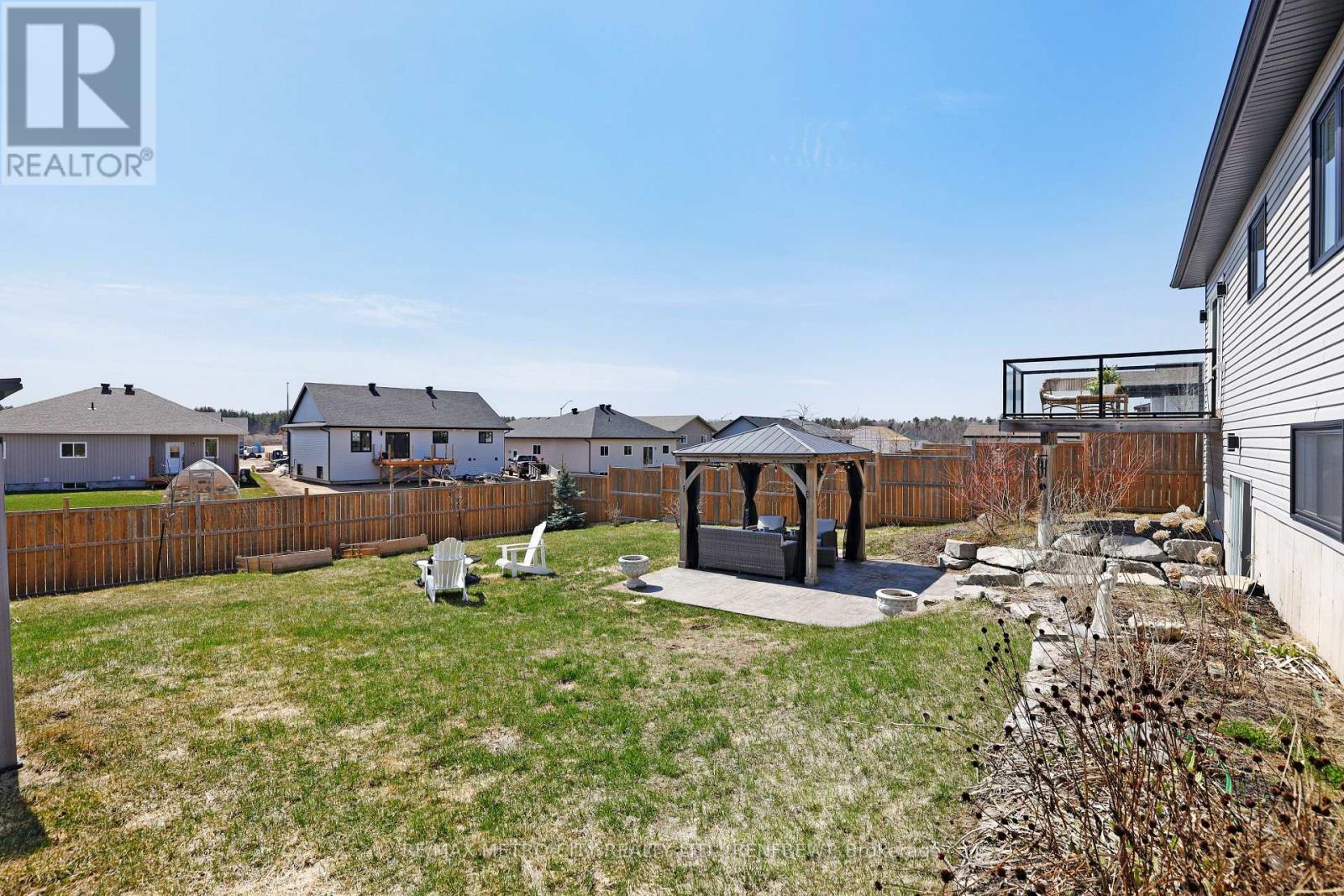 65 NOBLE CRESCENT — photo 35