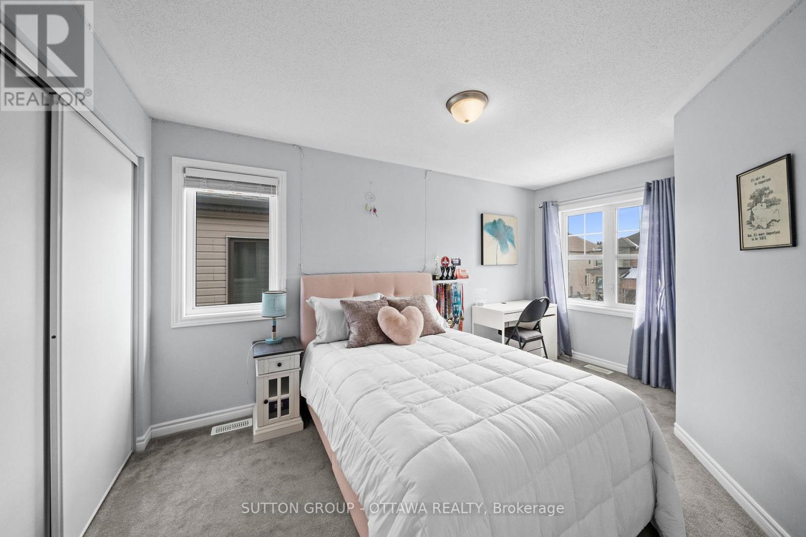 1013 MANEGE STREET - 23