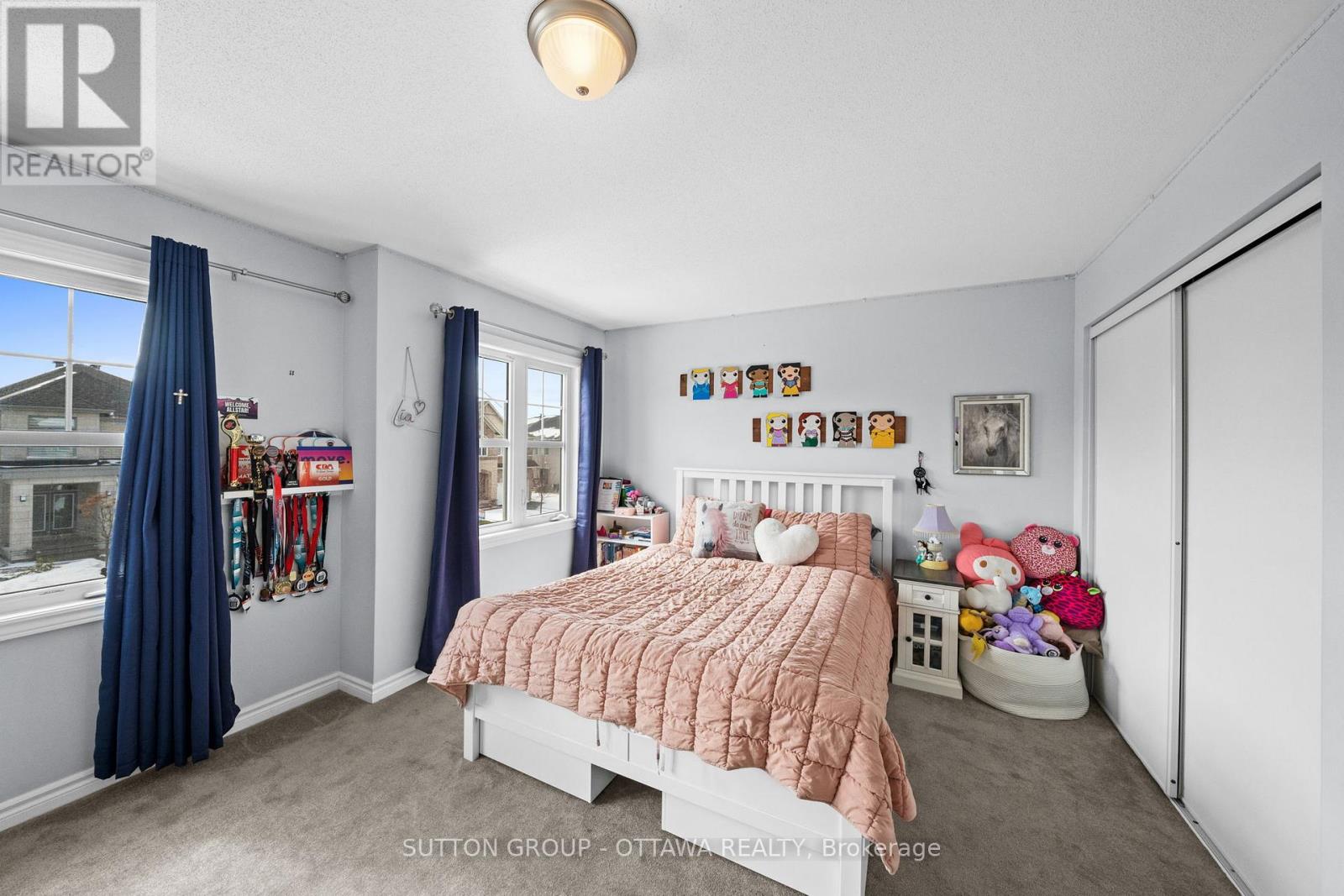 1013 MANEGE STREET - 25