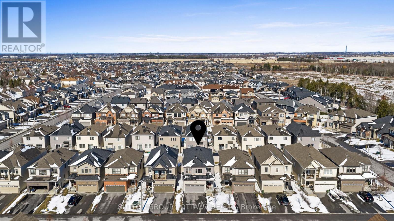 1013 MANEGE STREET - 35