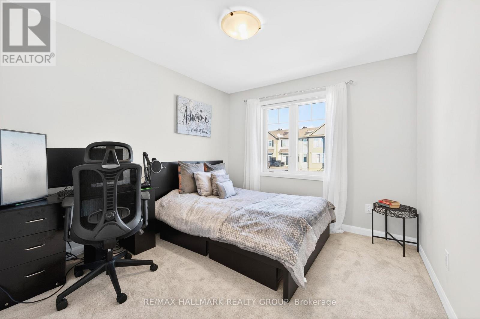 562 CLEMENCY CRESCENT - 21