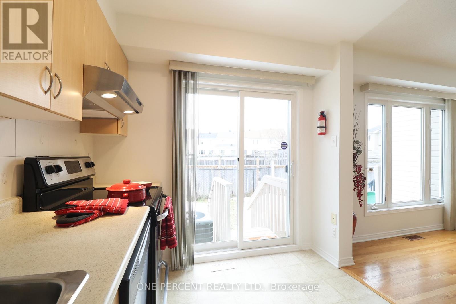 343 AMICI TERRACE - 13