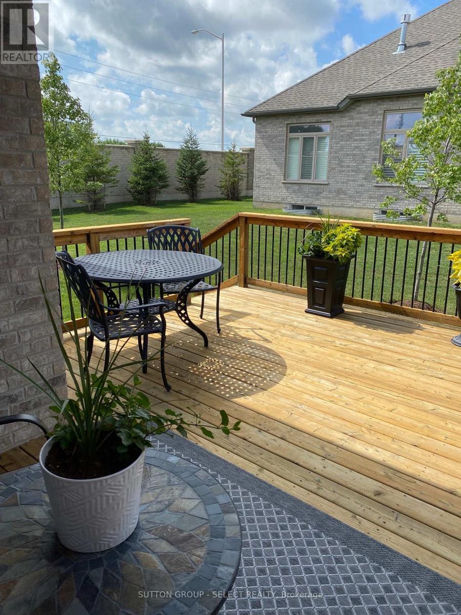 30 - 725 EAGLETRACE DRIVE, London North (North R), Ontario, N6G0J7 — Photo 31