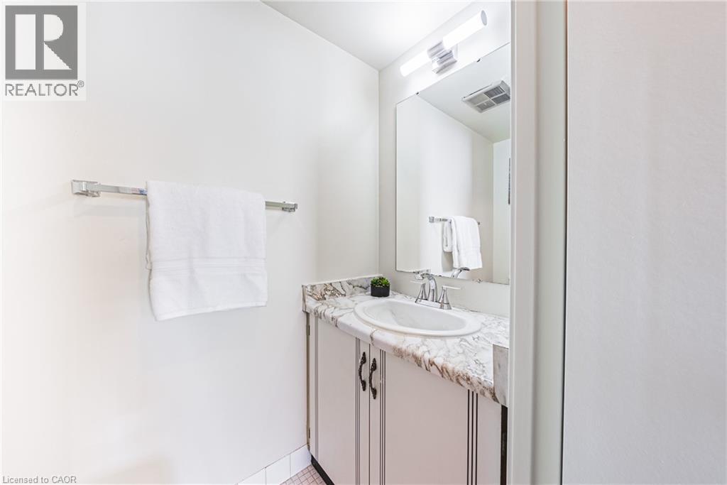 2055 UPPER MIDDLE Road Unit# 1206 — photo 15