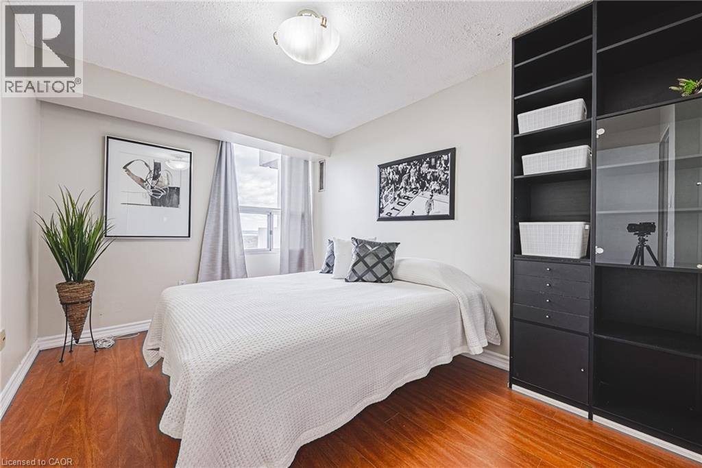 2055 UPPER MIDDLE Road Unit# 1206 — photo 18