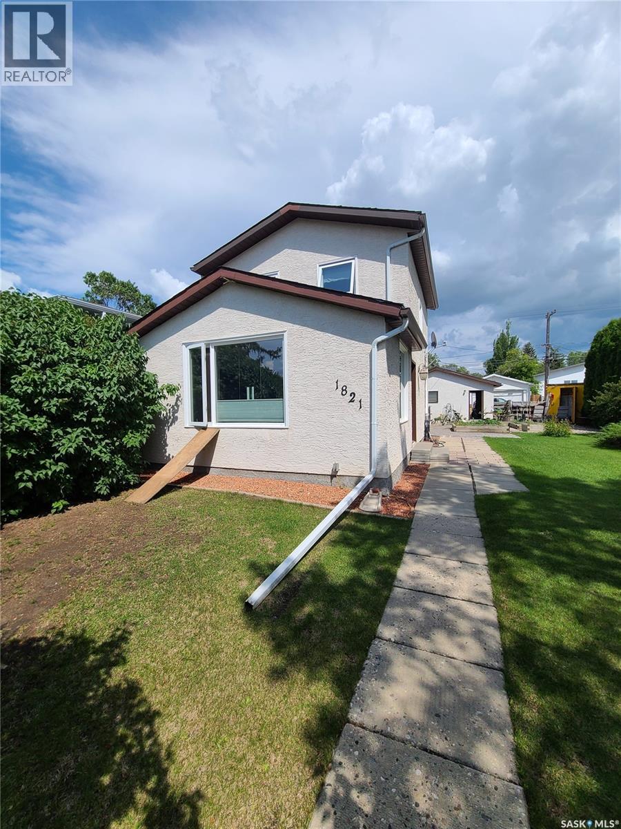 1821 CONNAUGHT STREET - 1