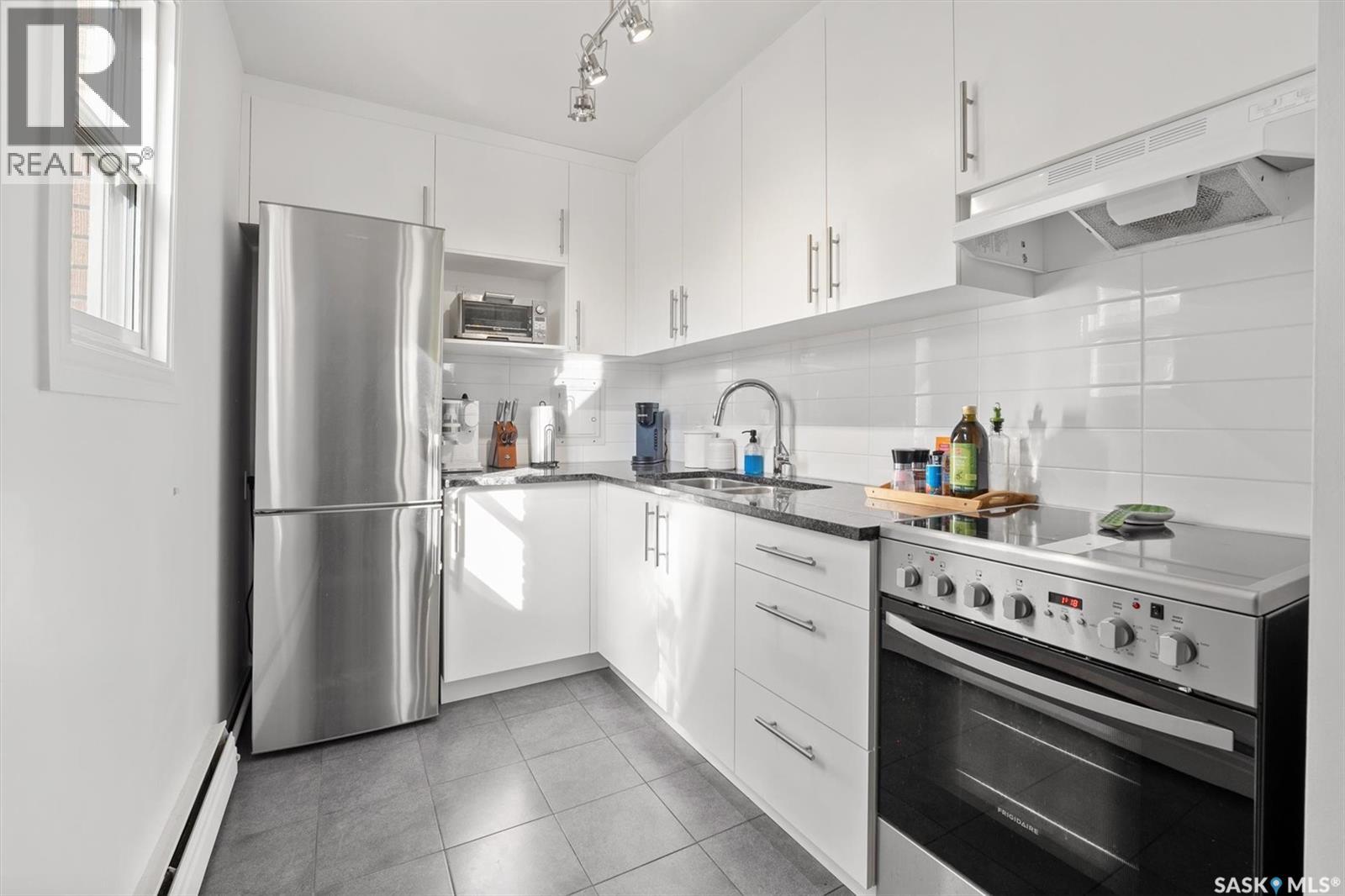 424 3rd AVENUE N - 30