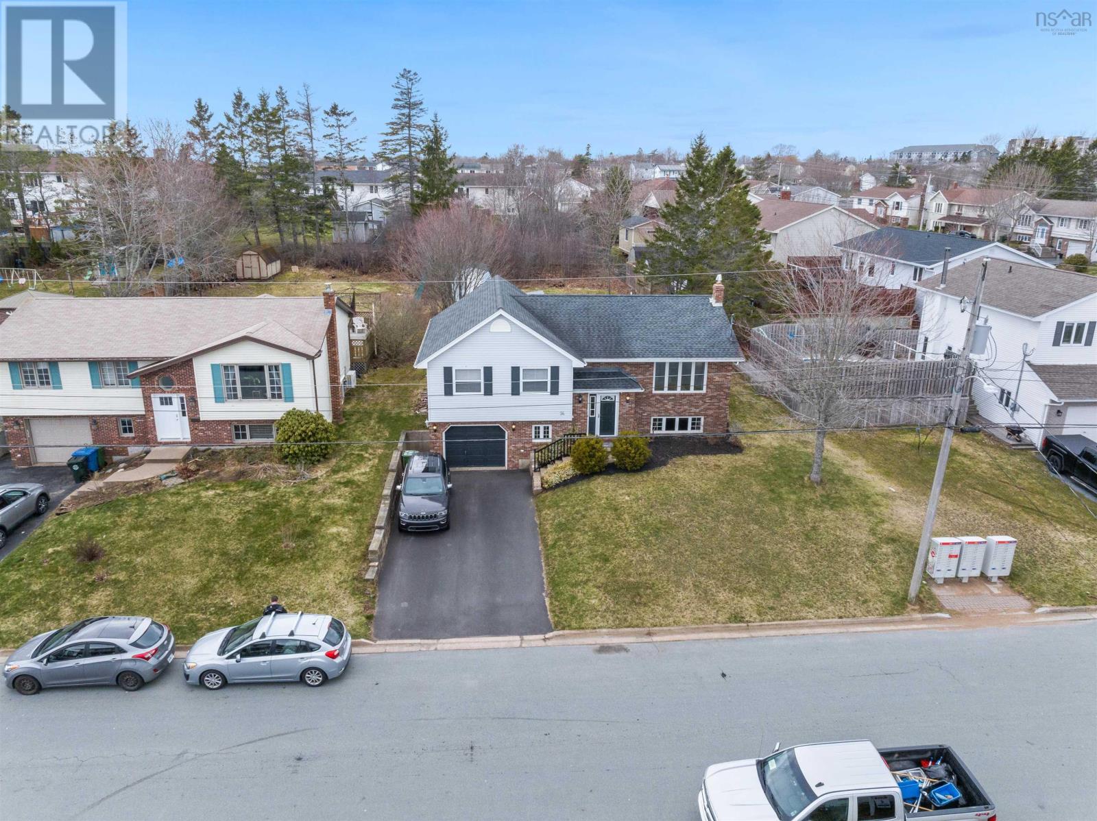 Property 2 of 42 of 94 Stratford Drive