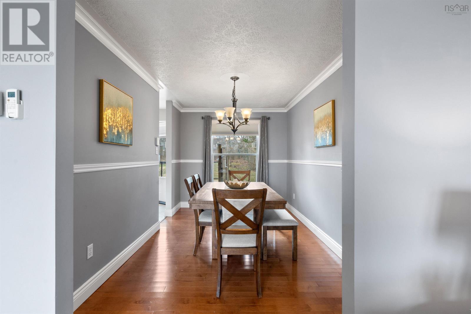 Property 20 of 42 of 94 Stratford Drive