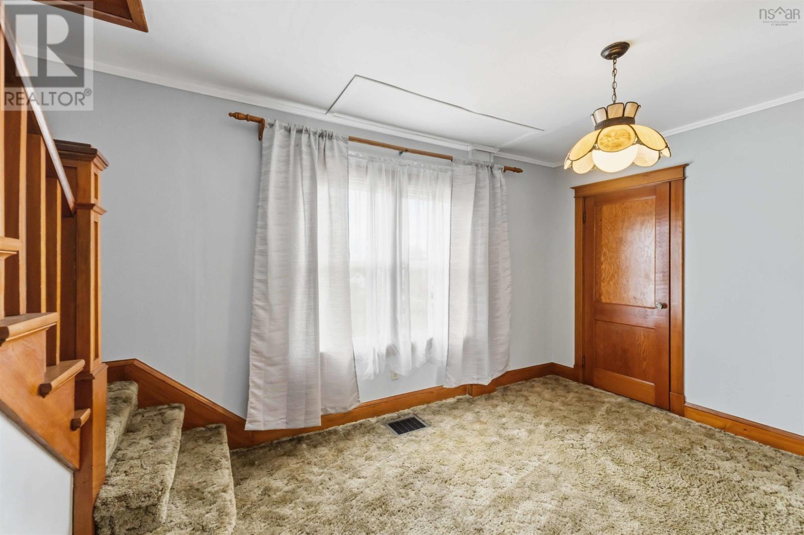 Property 29 of 51 of 151 King Street