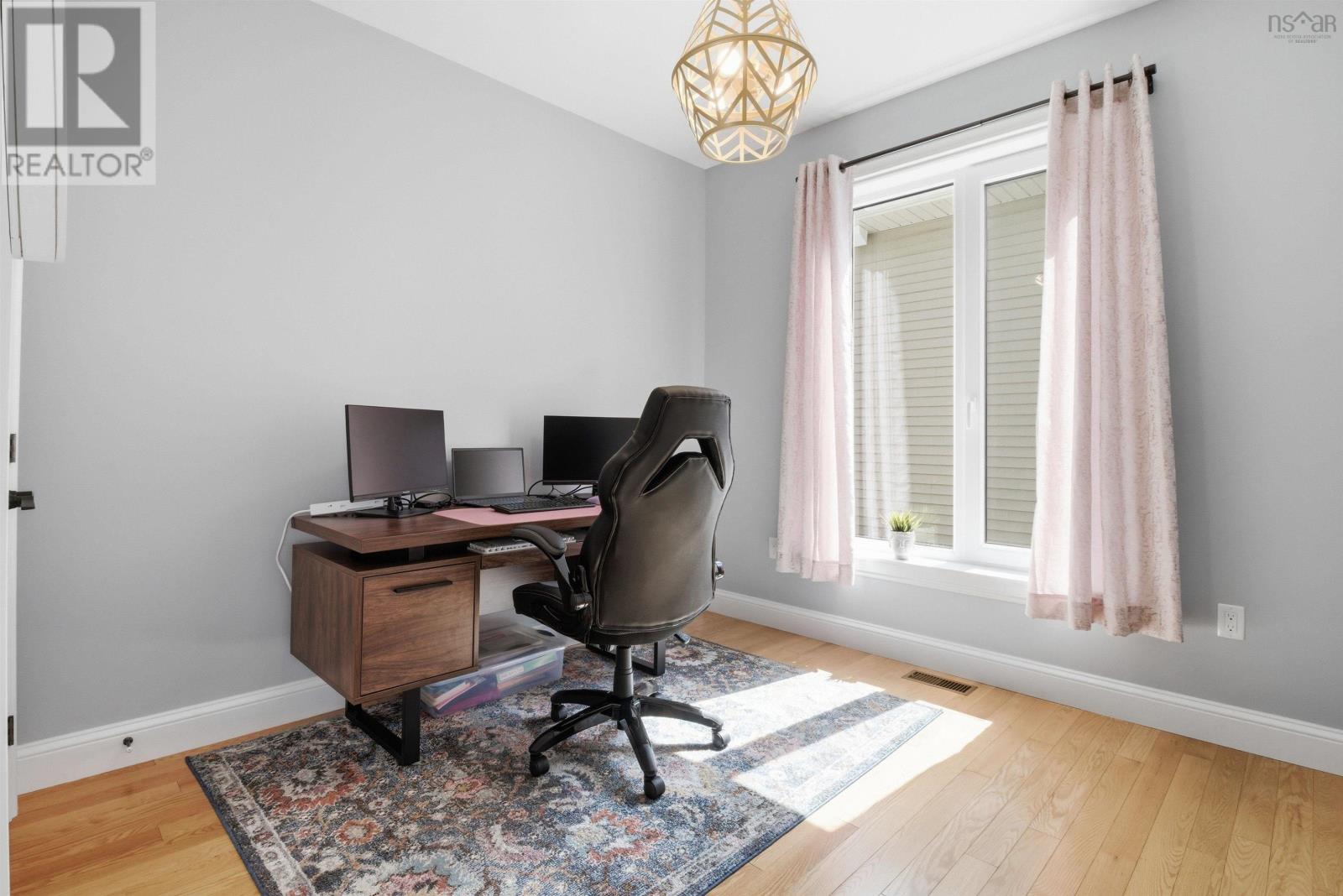 Property 26 of 47 of 69 Bradford Place