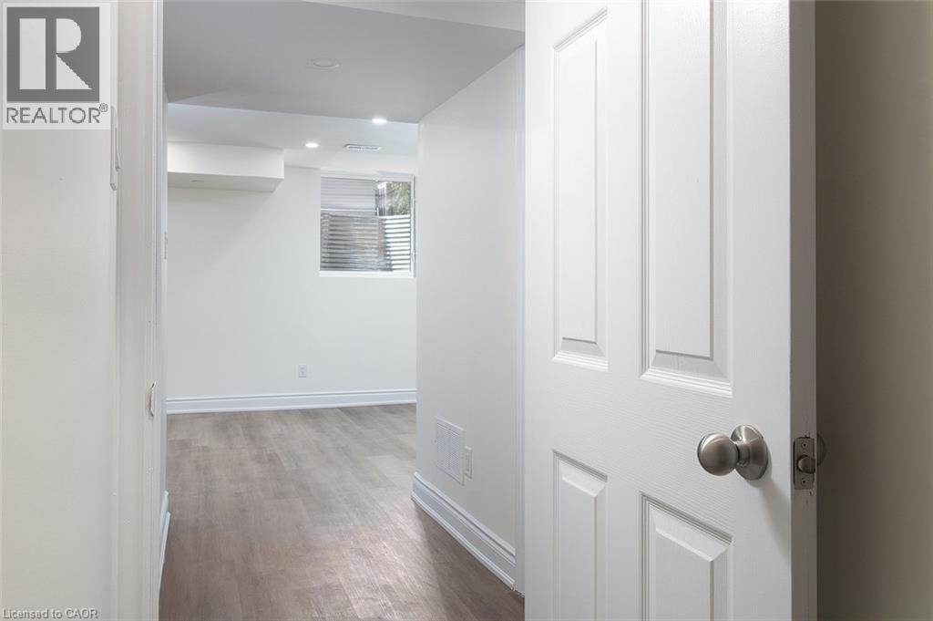 115 UPLANDS DRIVE - 20