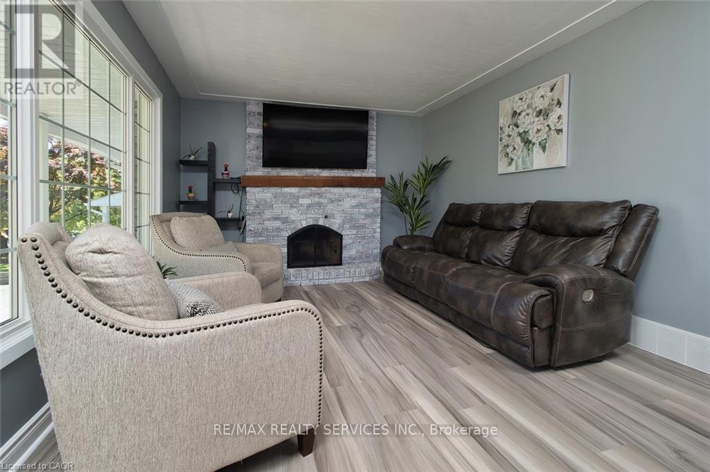 115 UPLANDS DRIVE - photo 5