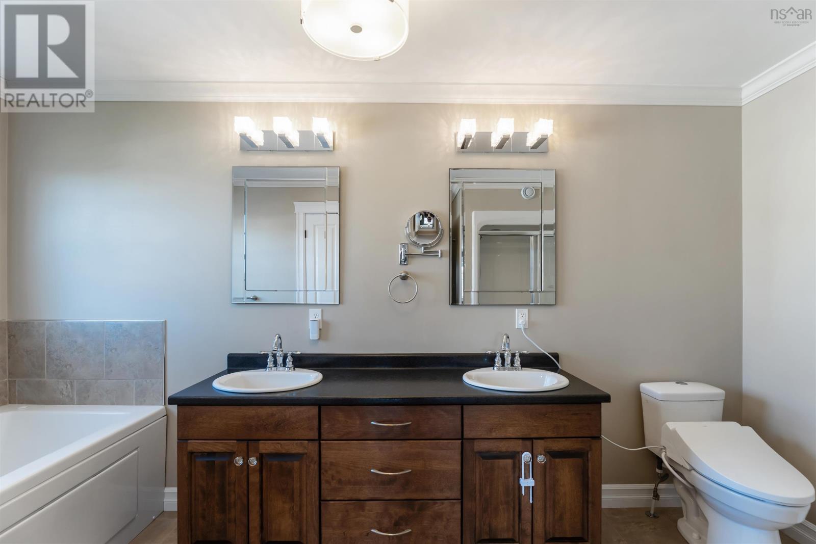 Property 18 of 30 of 40 Kalley Lane