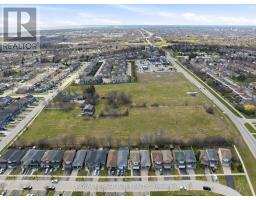 1440 Gord Vinson Avenue, Clarington, ON L1E2N6 Photo 11